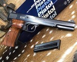 LNIB Smith & Wesson model 41, .22 LR, 7 inch - 11 of 18