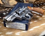 Smith & Wesson Stainless Combat Magnum, 66-1, 2.5 inch W /Box, Pinned & Recessed, Los Angeles Port Police Marked - 11 of 16