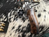 Hand Engraved Smith & Wesson model 66-1 Stainless Combat Magnum, Boxed - 5 of 25