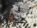 Hand Engraved Smith & Wesson model 66-1 Stainless Combat Magnum, Boxed - 4 of 25