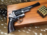 Factory Engraved Smith & Wesson model 29-2, Cased, 6.5 inch, .44 Magnum - 6 of 24