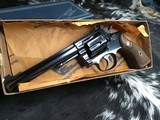 1957 Smith & Wesson Pre-17, K22 Masterpiece. .22LR, Boxed - 11 of 18