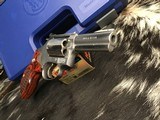 Smith & Wesson model 60-15, Stainless Chiefs Special, 3 inch barrel, .357 Magnum, Target Sights, matching box - 12 of 14