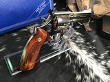 Sold layaway-1982 Smith & Wesson model 586 no-dash,
“Distinguished .357 Combat Magnum Revolver “ Nickel, Boxed, 4 inch. - 6 of 25