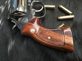Sold layaway-1982 Smith & Wesson model 586 no-dash,
“Distinguished .357 Combat Magnum Revolver “ Nickel, Boxed, 4 inch. - 18 of 25