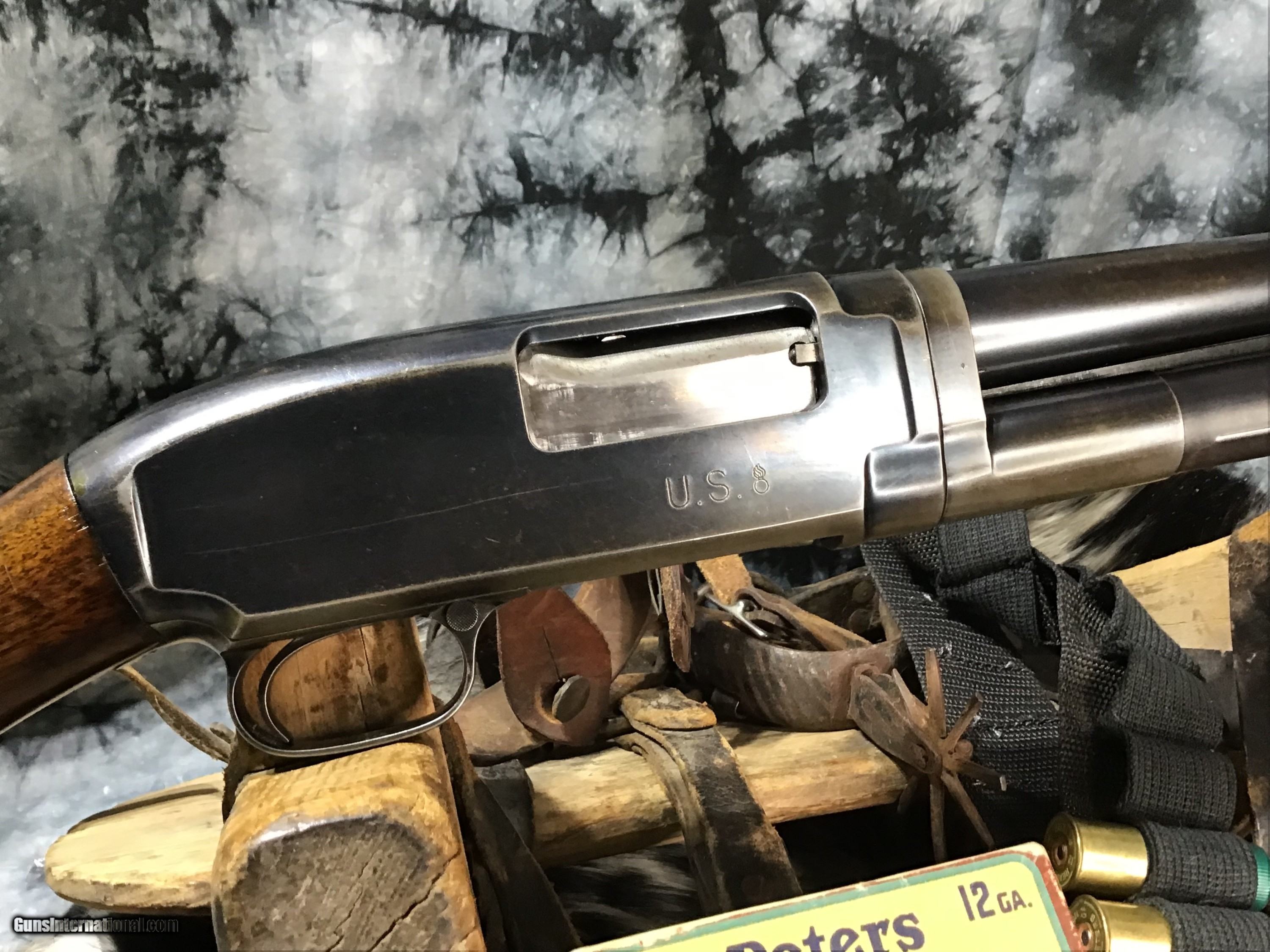 1942 WWII Winchester Model 12 Riot Shotgun , US & Flaming Bomb