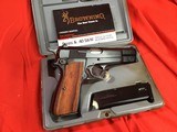 1994 Mfg. Belgium Made Browning High Power, .40 SW, Boxed, Excellent Condition