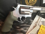 Smith & Wesson Performance Center .460 Magnum, 6.5 inch, NIB, UNFIRED,W/Box & Case - 4 of 13