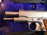 Dan Wesson Valor Limited Commander, Stainless, Bull Barrel, 1 of 50 made in 2018, .45 acp - 7 of 23