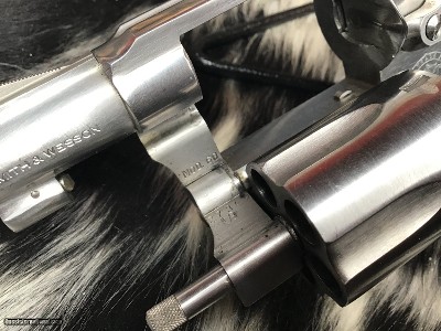 Smith & Wesson model 60 No-Dash, Excellent W/Box, Tools and Owners Papers - Image 20 of 25