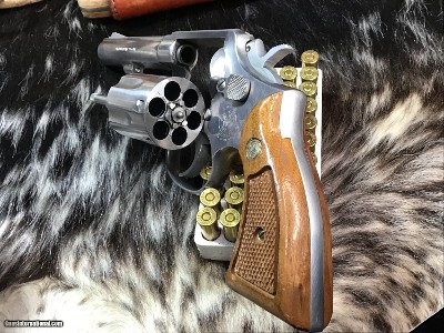 Smith & Wesson 65-3 Four inch, Square Butt, Heavy Barrel, Boxed, & Gorgeous .357 Magnum Carry Gun - Image 16 of 23