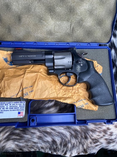Smith & Wesson 329PD, LNIB, Light Weight Scandium/Titanium .44 Mag Revolver, TFO - Image 7 of 24
