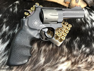 Smith & Wesson 329PD, LNIB, Light Weight Scandium/Titanium .44 Mag Revolver, TFO - Image 14 of 24