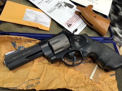 Smith & Wesson 329PD, LNIB, Light Weight Scandium/Titanium .44 Mag Revolver, TFO - Image 19 of 24