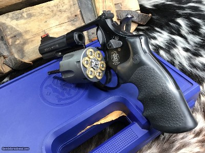 Smith & Wesson 329PD, LNIB, Light Weight Scandium/Titanium .44 Mag Revolver, TFO - Image 5 of 24