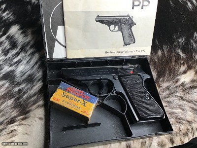1974 Walther PPK/S, 22 LR, West German Mfg. Boxed, Excellent Condition - Image 5 of 19