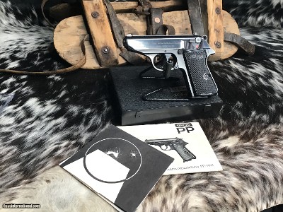 1974 Walther PPK/S, 22 LR, West German Mfg. Boxed, Excellent Condition - Image 10 of 19