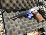 Smith & Wesson Model 41 Mfg. 1988, 7 inch Barrel, 2 mags W/Hardcase, Excellent Condition. Trades Welcome - 6 of 15