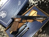 Early Production 1959 Smith & Wesson model 41, 7 3/8 inch Barrel W/ muzzle brake & Cocking Indicator, Gorgeous Condition Trades Welcome! - 5 of 25