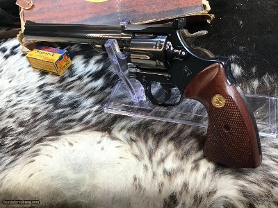 Colt Trooper MKIII Rare 8 inch Blued Barrel, .22 LR, 98% , Boxed, Trades Welcome - Image 17 of 23