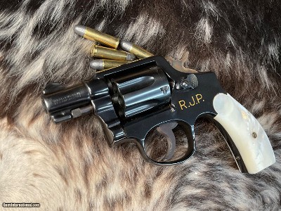 Smith & Wesson Pre Model 10, 2 inch W/ Gold inlay & MOP Grips, .38 Special. Trades Welcome - Image 10 of 17