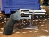 Smith & Wesson Model 617-6 Stainless 10 Shot .22 LR Revolver LNIB 4 Inch. Trades Welcome - 6 of 15