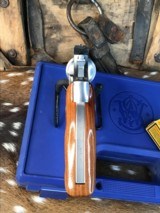 Smith & Wesson Model 617- no dash, Stainless 22 Cal Revolver, Finger Groove Combat Grips, Trades Welcome. - 18 of 22
