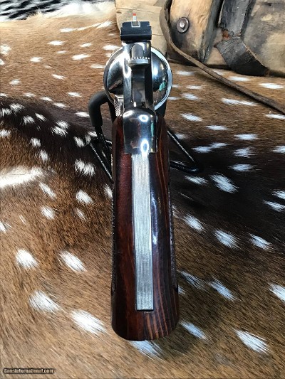 Smith &Wesson 29-2, six inch, Nickel Finish, Pinned Barrel, Recessed Cylinder, .44 Magnum. Trades Welcome. - Image 9 of 23