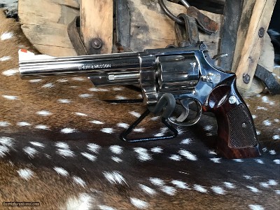 Smith &Wesson 29-2, six inch, Nickel Finish, Pinned Barrel, Recessed Cylinder, .44 Magnum. Trades Welcome. - Image 7 of 23