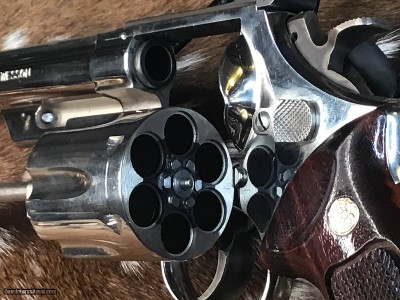 Smith &Wesson 29-2, six inch, Nickel Finish, Pinned Barrel, Recessed Cylinder, .44 Magnum. Trades Welcome. - Image 20 of 23
