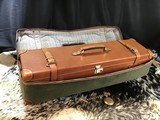 James Purdey & Sons Best Quality Sidelock Ejector,
Sequential Pair SxS London Hand Built Game Guns in Leather Motorcoach Case. Trades Welcome. - 7 of 25