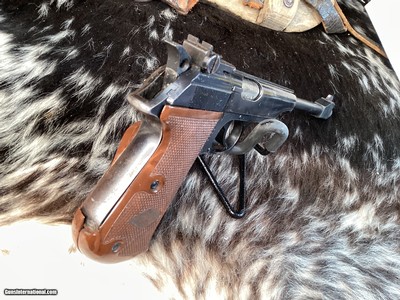 First Year, 1961 Walther PP Sport .22LR, 8 inch threaded barrel. Rare German PP Target Model - Image 9 of 10