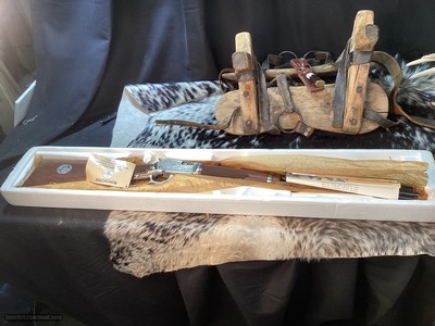 1985 Mfg. Winvhester 9422 XTR Boy Scout 75th Ann Commemorative Rifle, NOS Unfired in Box. Trades Welcome - Image 3 of 14