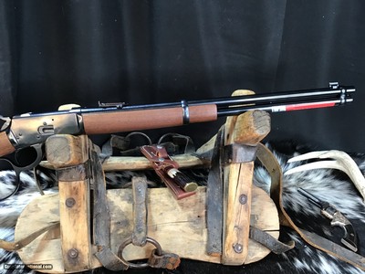 NIB, 1892 Winchester Large Loop Lever Action, .45 Colt, 20 inch Saddle Ring Carbine. Trades Welcome - Image 8 of 14