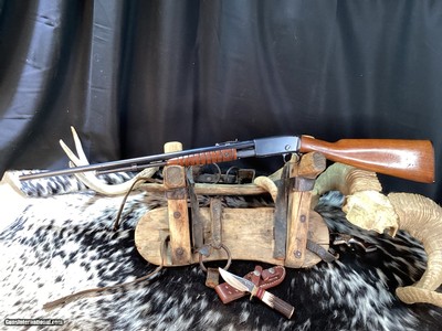 1920 Mfg. UMC Remington 12A .22 SLLR Pump Action Rifle - Image 2 of 13