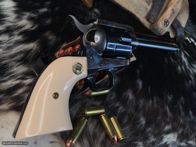 1981 Mfg. Colt New Frontier , Rare 4 3/4 inch Barrel, .45 Colt, Excellent Condition, Trades Welcome. - Image 3 of 25