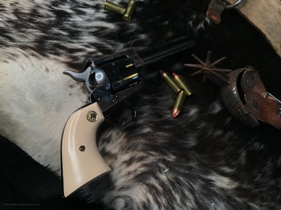 1981 Mfg. Colt New Frontier , Rare 4 3/4 inch Barrel, .45 Colt, Excellent Condition, Trades Welcome. - Image 21 of 25