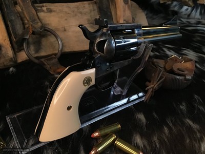 1981 Mfg. Colt New Frontier , Rare 4 3/4 inch Barrel, .45 Colt, Excellent Condition, Trades Welcome. - Image 17 of 25