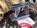 1957 Whitney Wolverine .22 Pistol, Excellent W/Box & Two Mags, Trades Welcome - 11 of 18