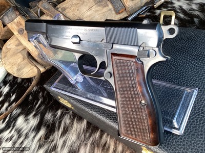 Early Post War FN Browning Hi-Power Pistol, Unfired W/Presentation Case. Trades Welcome - Image 17 of 21