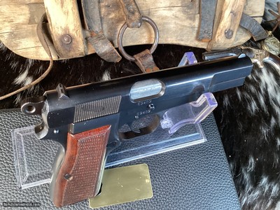 Early Post War FN Browning Hi-Power Pistol, Unfired W/Presentation Case. Trades Welcome - Image 19 of 21