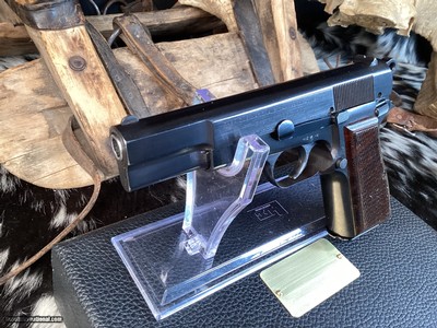 Early Post War FN Browning Hi-Power Pistol, Unfired W/Presentation Case. Trades Welcome - Image 13 of 21