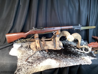 1955 Post War Production Springfield Armory M1 Garand W/Bayonet. Trades Welcome - Image 2 of 13