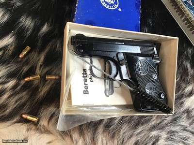 Beretta 950 BS Minx, .22 Short Semi Auto, Tip-Up, As New In Box, Trades Welcome - Image 5 of 13