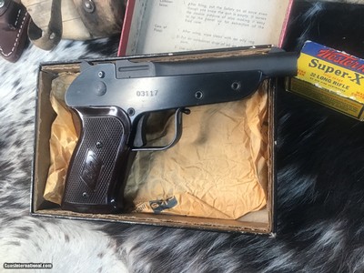 Sheridan Knocabout .22 Pistol, Unfired in Box, Made in Racine Wi. Trades Welcome. - Image 8 of 19