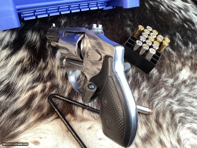 Smith & Wesson Pro Series .357 Magnum Centennial Stainless 640-1, J Frame Cannon, Trades Welcome. - Image 14 of 19