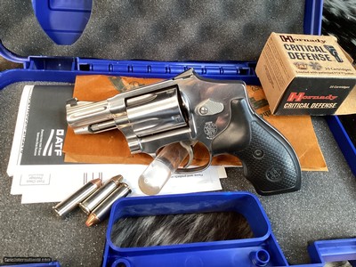 Smith & Wesson Pro Series .357 Magnum Centennial Stainless 640-1, J Frame Cannon, Trades Welcome. - Image 8 of 19