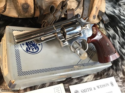 1982 Smith & Wesson Model 19-5, 4”, Nickel Combat Magnum, Boxed.Trades Welcome. - Image 7 of 17
