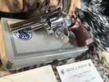 1982 Smith & Wesson Model 19-5, 4”, Nickel Combat Magnum, Boxed.
Trades Welcome. - 4 of 17