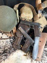 1944 WWII Survivors, Remington Rand 1911A1 Pistols, Consecutive Serial Numbers, Cased, Trades Welcome. - 9 of 25